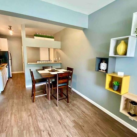 Centrally Located To All San Diego Has To Offer Buitenkant foto